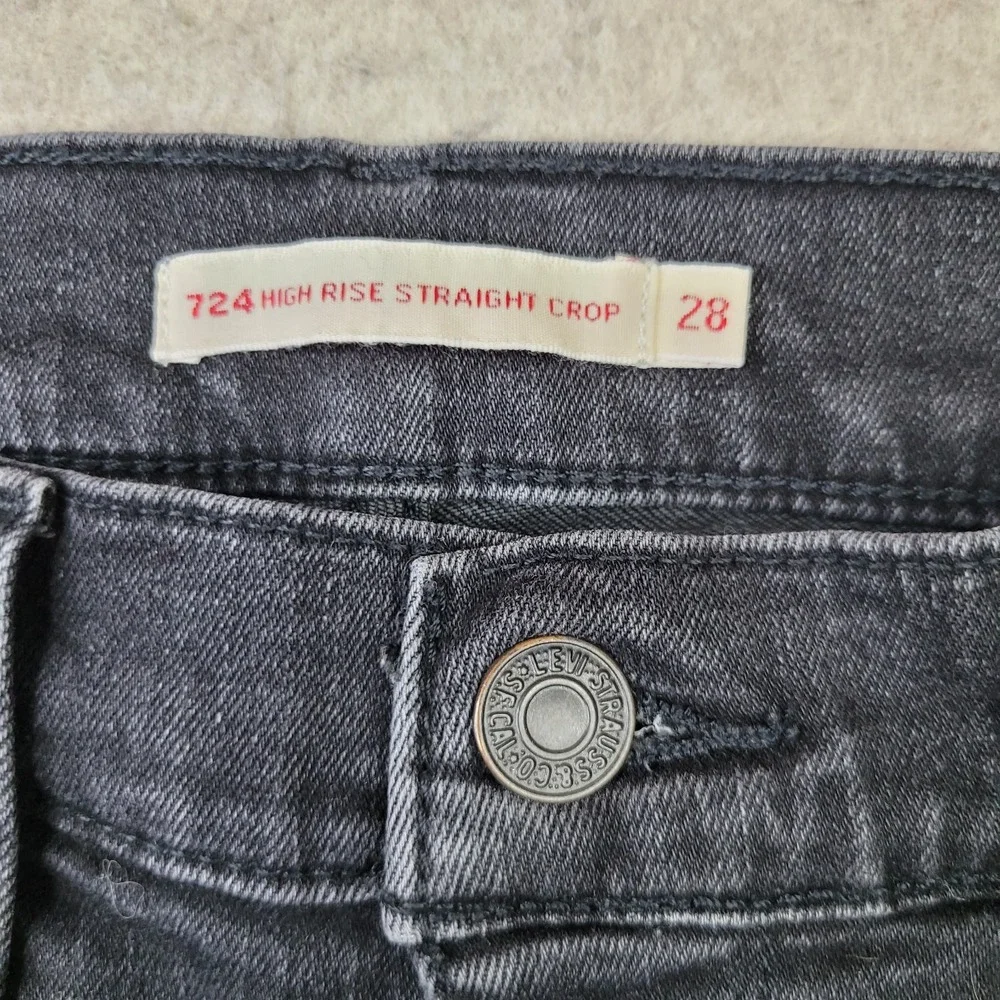 Levis levi 724